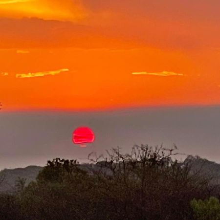 Stunning Mountain Views From A 3-Bedroom Home With Pool Hoedspruit Exteriér fotografie
