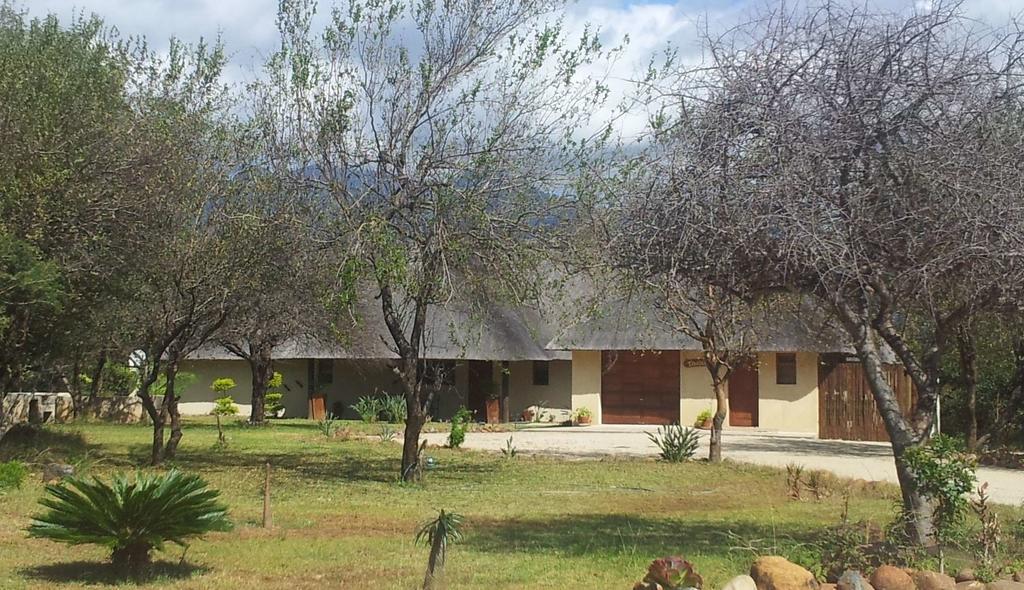 Stunning Mountain Views From A 3-Bedroom Home With Pool Hoedspruit Pokoj fotografie