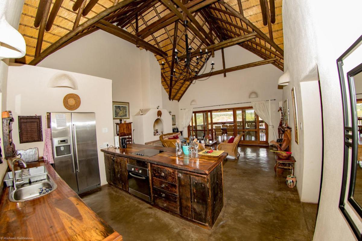 Stunning Mountain Views From A 3-Bedroom Home With Pool Hoedspruit Exteriér fotografie