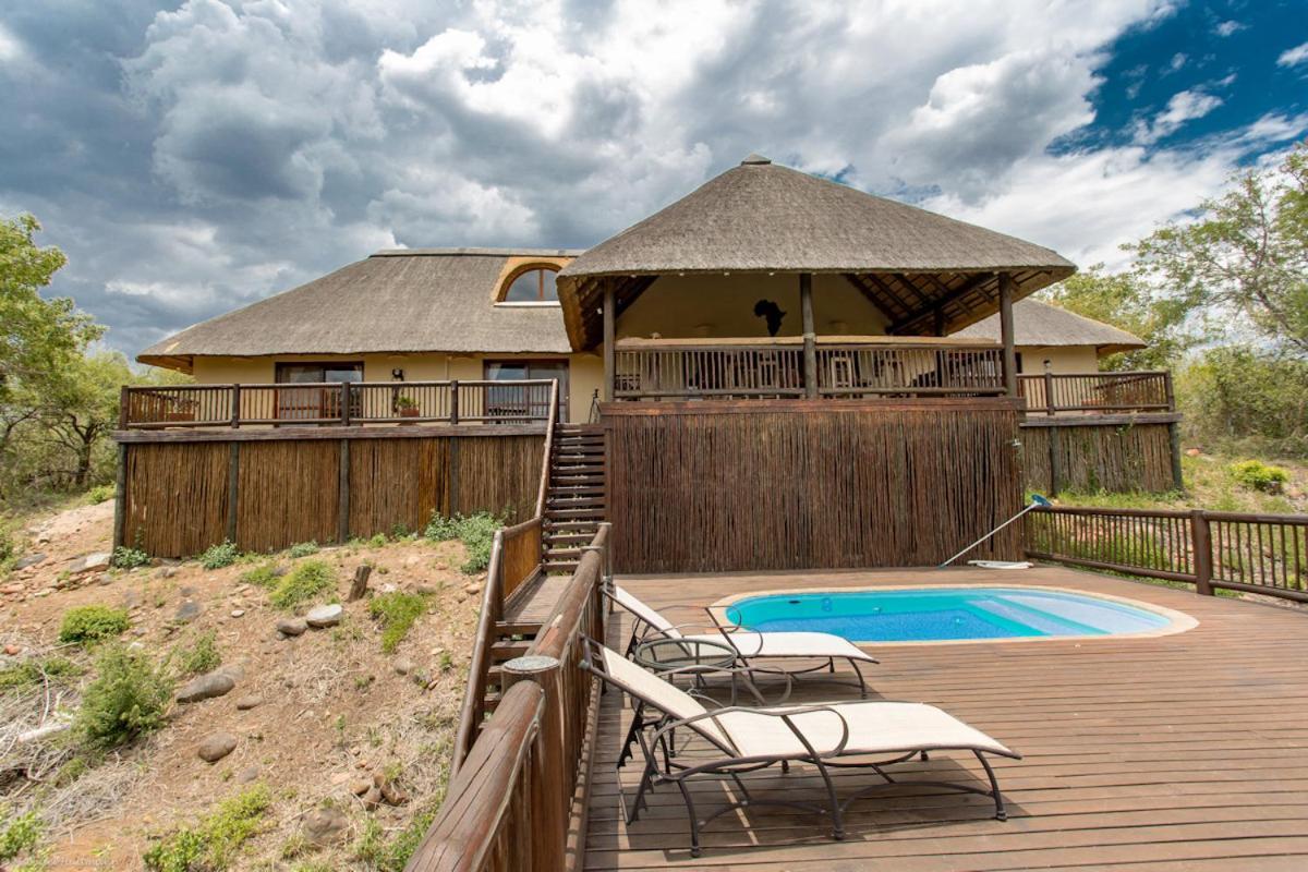 Stunning Mountain Views From A 3-Bedroom Home With Pool Hoedspruit Exteriér fotografie